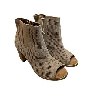 Toms Majorca Peep Toe Sandal Desert Taupe Perforated Suede Boot Stacked Heel 8